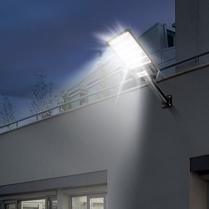 Sonnewelt Solarlampen Straßenlaterne mit Bewegungssensor 300W/400W