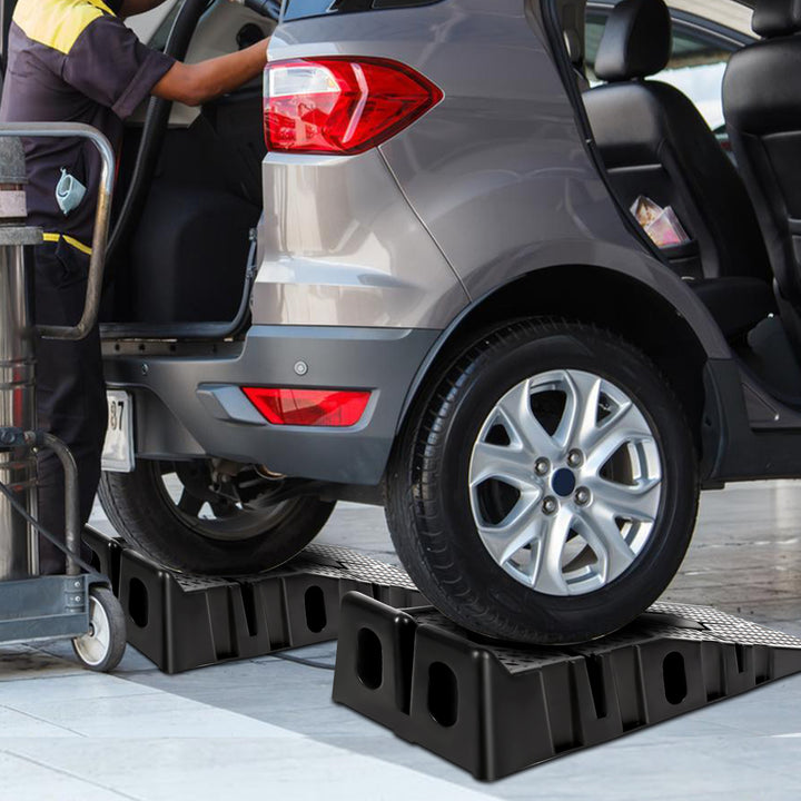 Sonnewelt set of 2 plastic loading ramps up to 2.5T