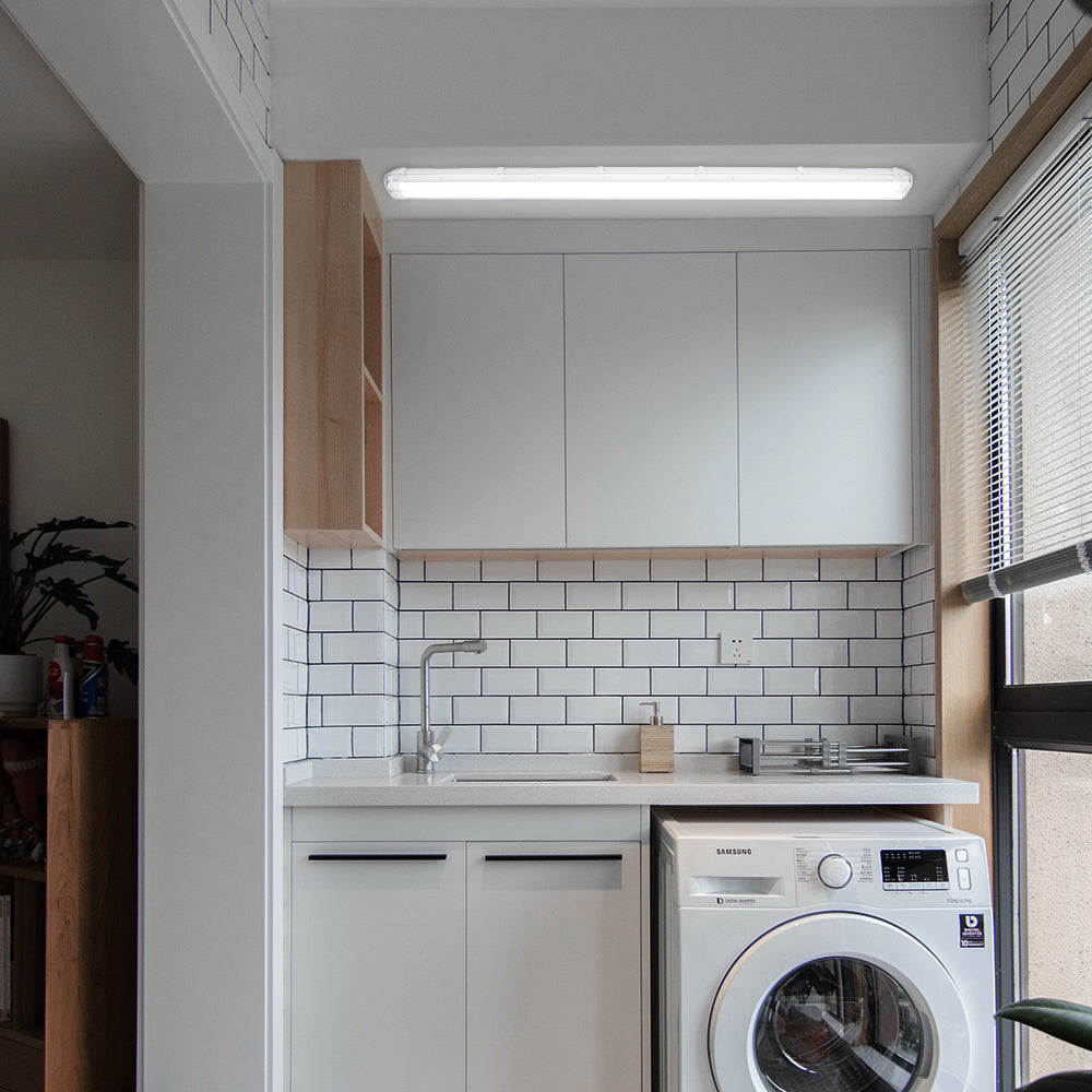 Sonnewelt LED Feuchtraumleuchte 2x 18W 120 cm T8 Neutralweiß/Kaltweiß