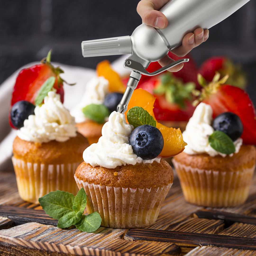 Sonnewelt cream dispenser aluminum with 3 nozzles 500ml