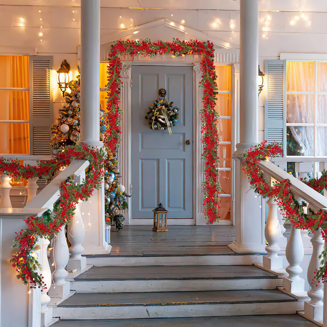 Sonnewelt 180 cm Christmas garland with red berries