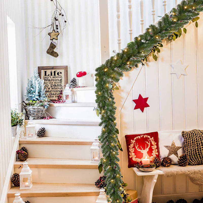 Sonnewelt Weihnachtsgirlande mit 100 LEDs 5m